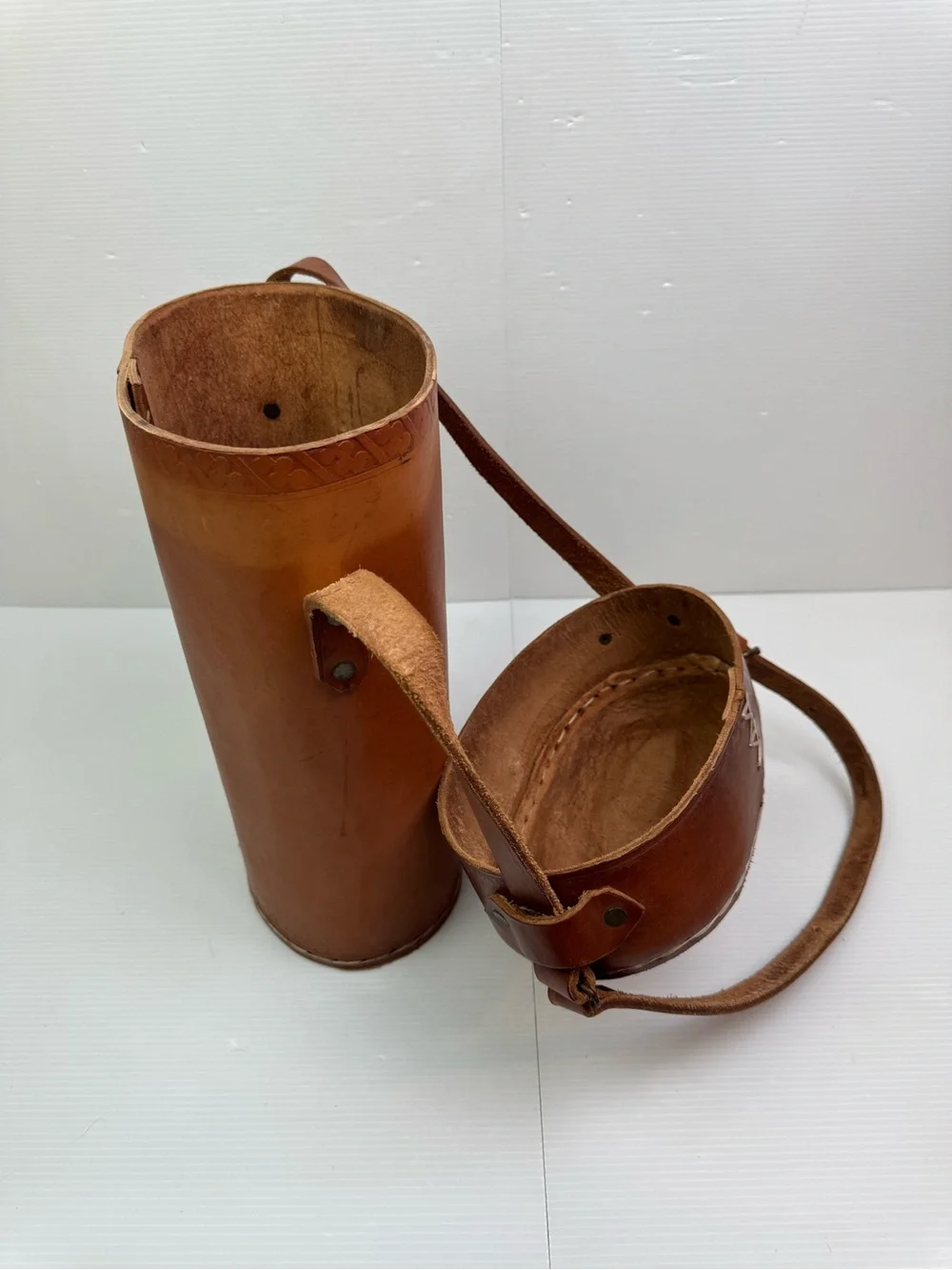 VTG Artesania Uruguay Tooled Leather Thermos Bottle Case Carrier Cross Stitch